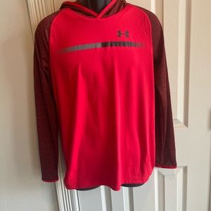 Under armor long sleeve shirt size youth xl